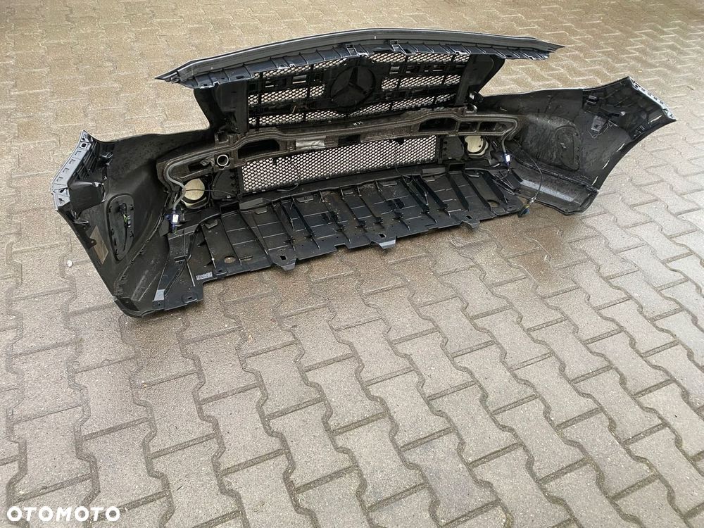 MERCEDES gla 156 kompletny zderzak plyta pod zderzak 191 - 5