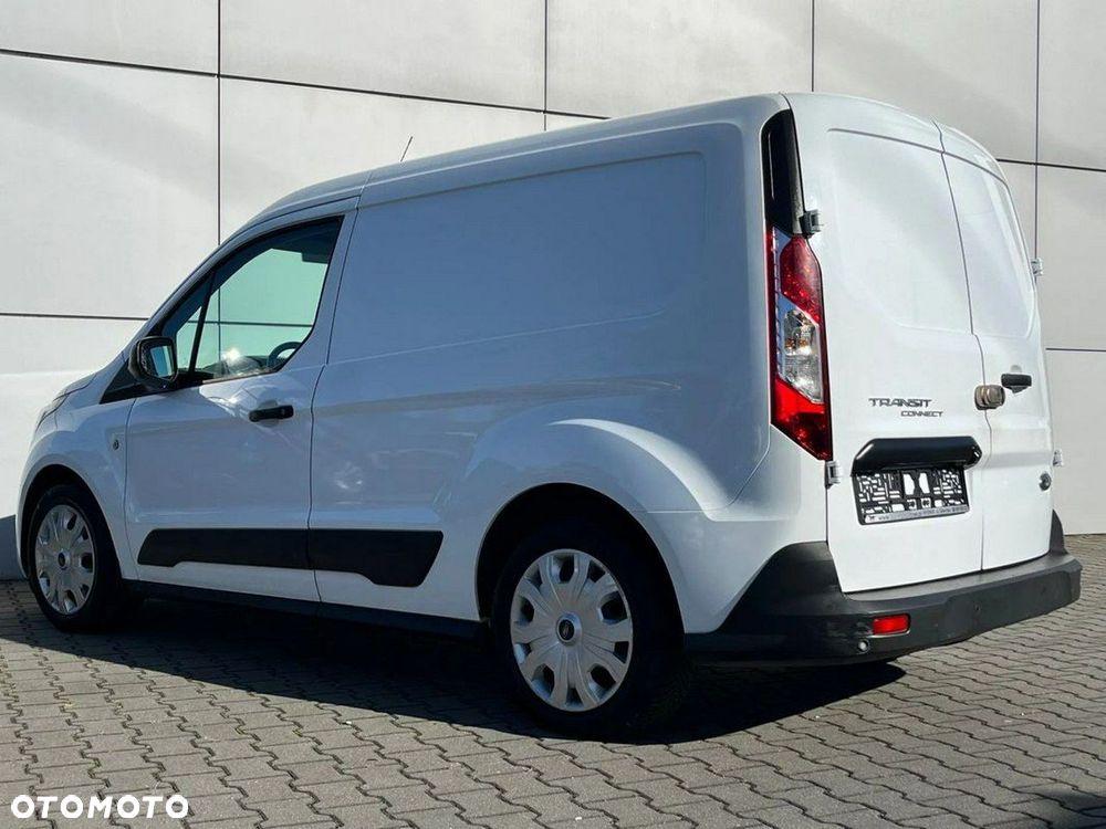 Ford Transit Connect - 11