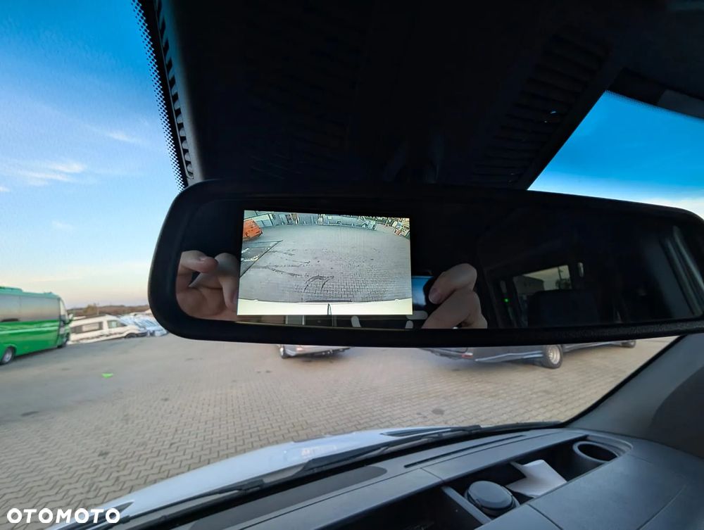 Mercedes-Benz eSprinter - 20