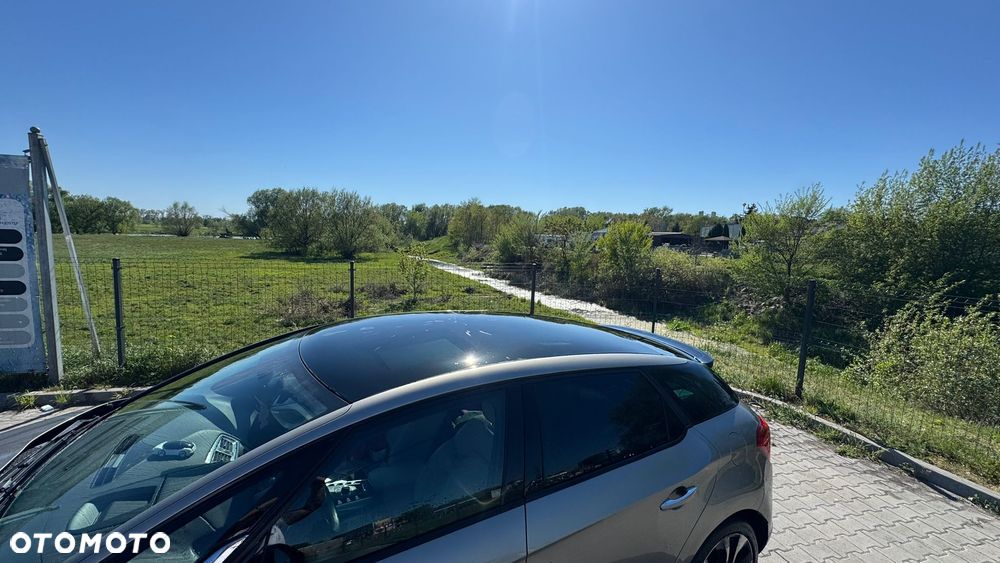 Citroën DS5 2.0 HDi Hybrid4 SoChic MCP - 14