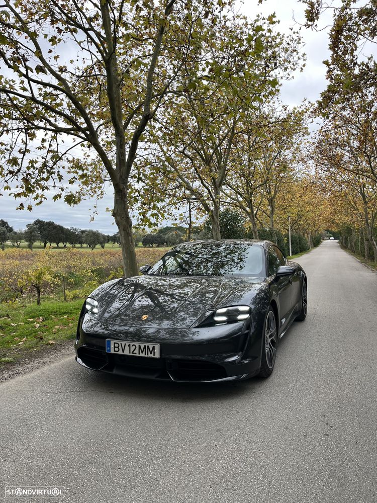 Porsche Taycan Turbo - 1