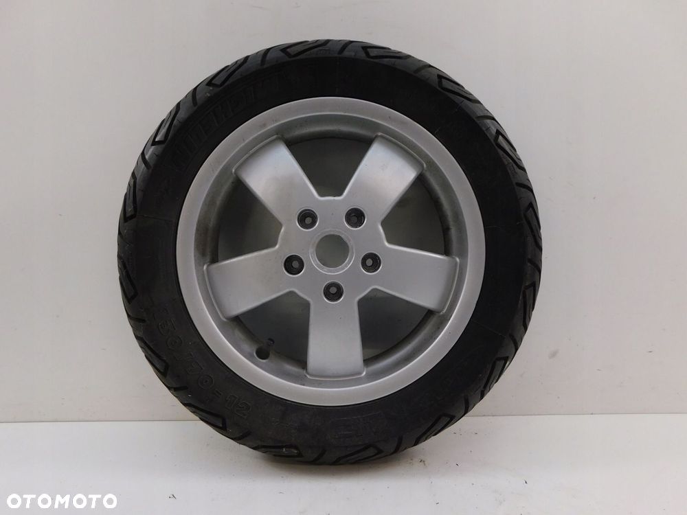 PIAGGIO VESPA GTS 125 KOŁO OPONA FELGA TYŁ M1 - 1