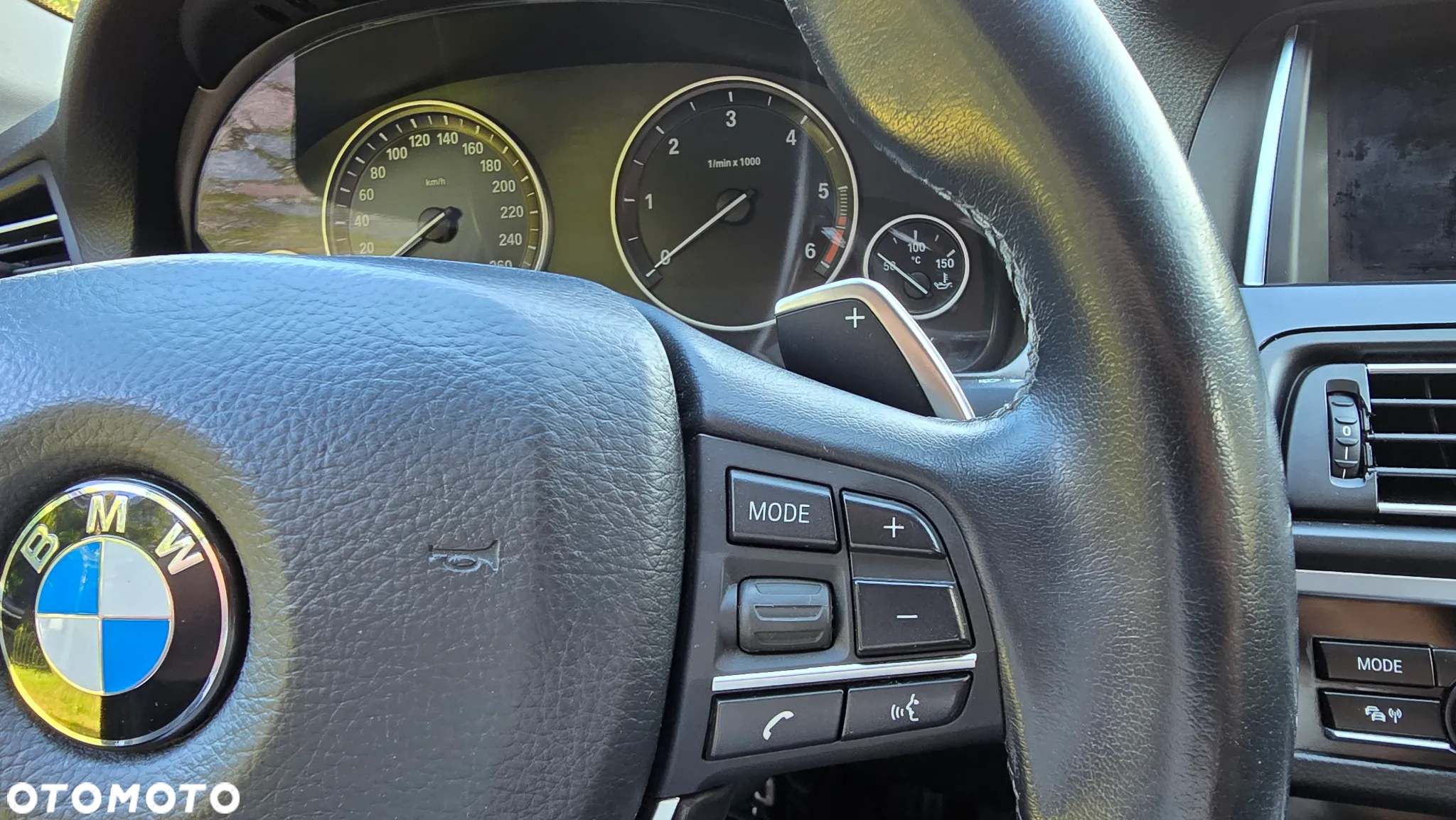 BMW Seria 5 520d Luxury Line - 33