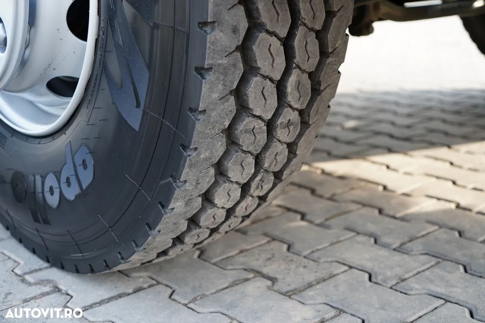 Mercedes-Benz OCS 3240 / 8x4 / LIVRARE - 7,2 M / + HIAB 211 HDS / RADIOCOMANDĂ / ROTATOARE / FURCĂ / PUNCT DE RIDICARE / EURO 6 - 21