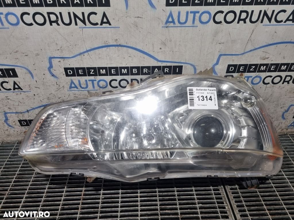 Far Dreapta Mitsubishi Outlander Facelift 2009 - 2012 SUV 4 Usi (1314) Xenon - 1