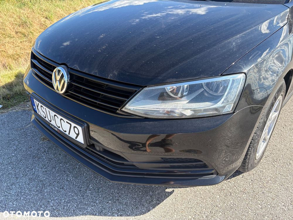 Volkswagen Jetta 2.0 TDI DPF BMT Trendline - 9