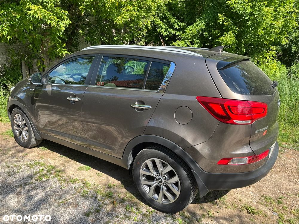 Kia Sportage 2.0 CRDI L AWD - 15