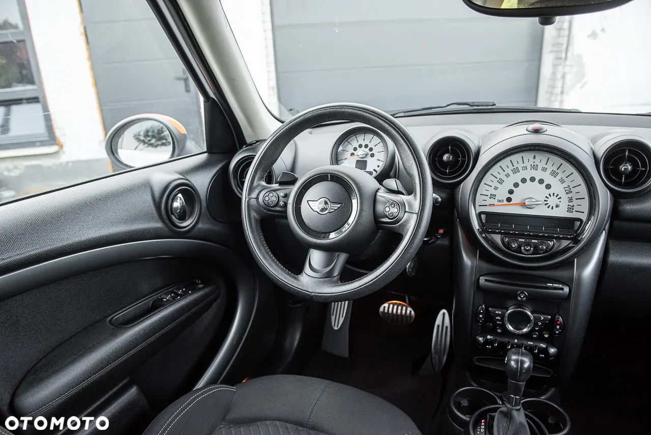MINI Countryman - 25