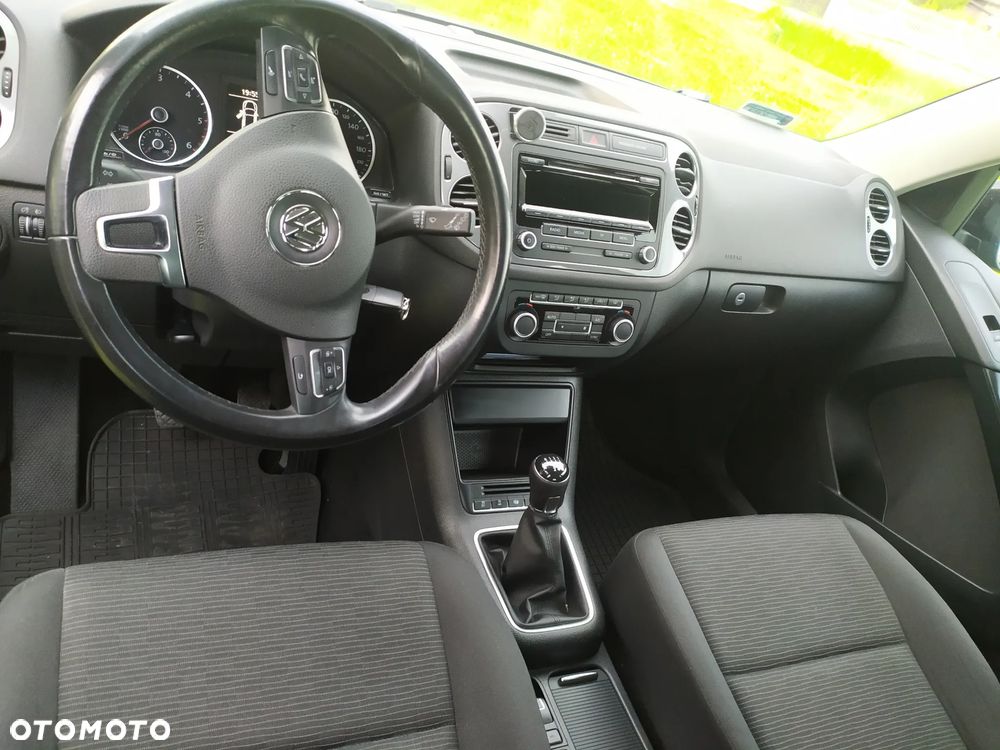 Volkswagen Tiguan - 5