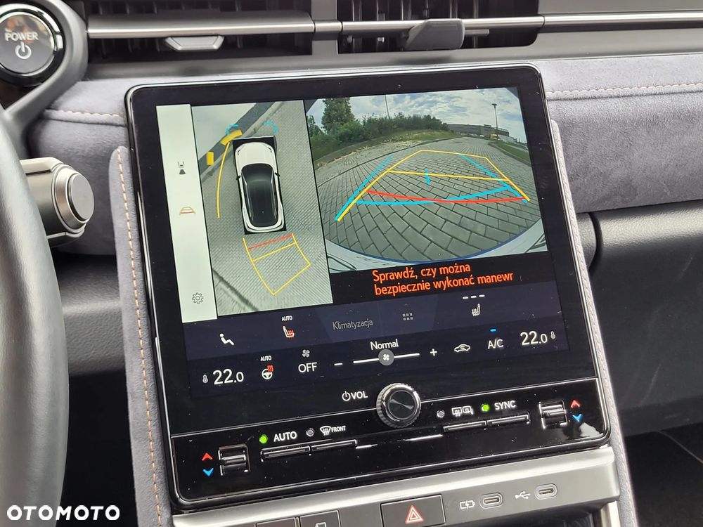 Lexus LBX 1.5 Hybrid Cool - 18