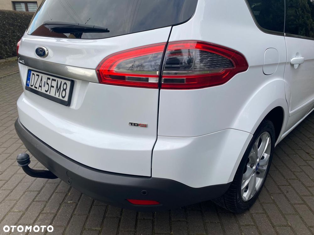 Ford S-Max 2.0 TDCi DPF Champions Edition - 20