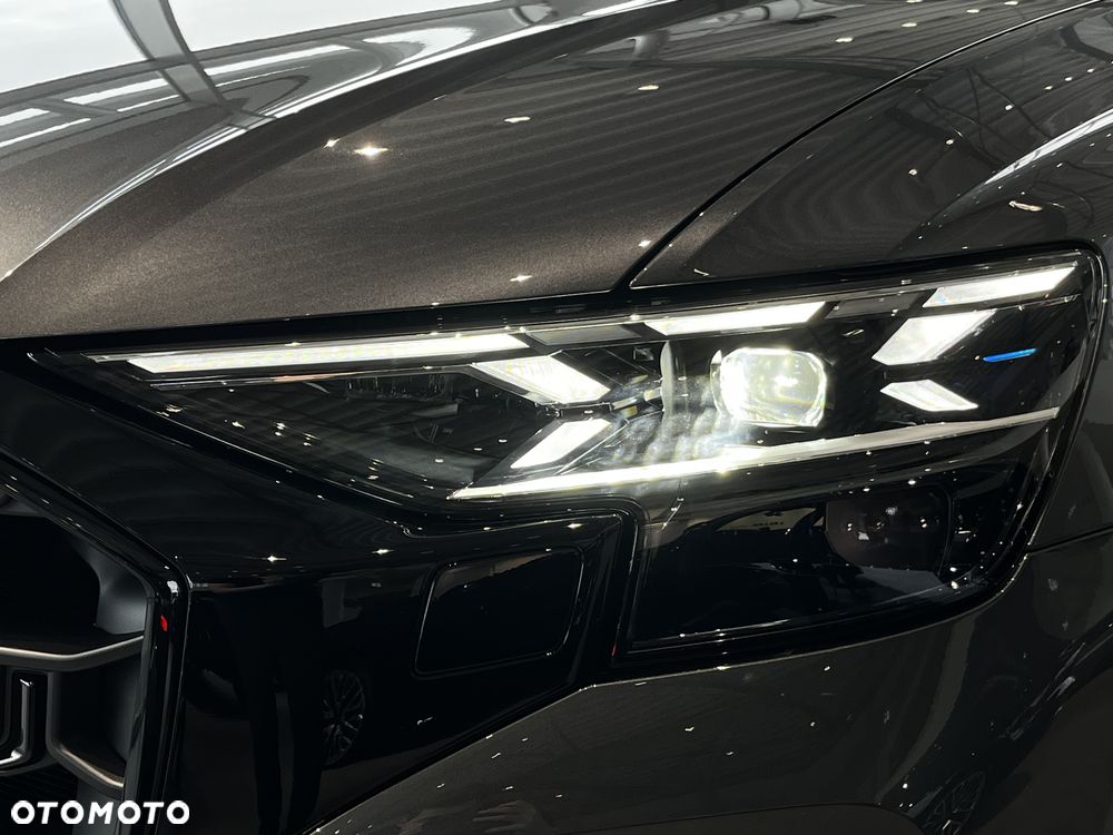 Audi Q8 TFSI e PHEV 360 kW Quattro Tiptronic - 8