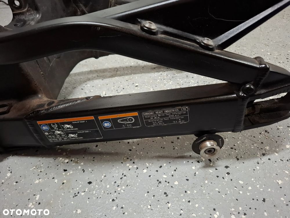 Kawasaki KLE 650 Versys wahacz - 2