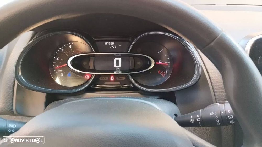 Renault Clio 1.5 dCi Zen - 10