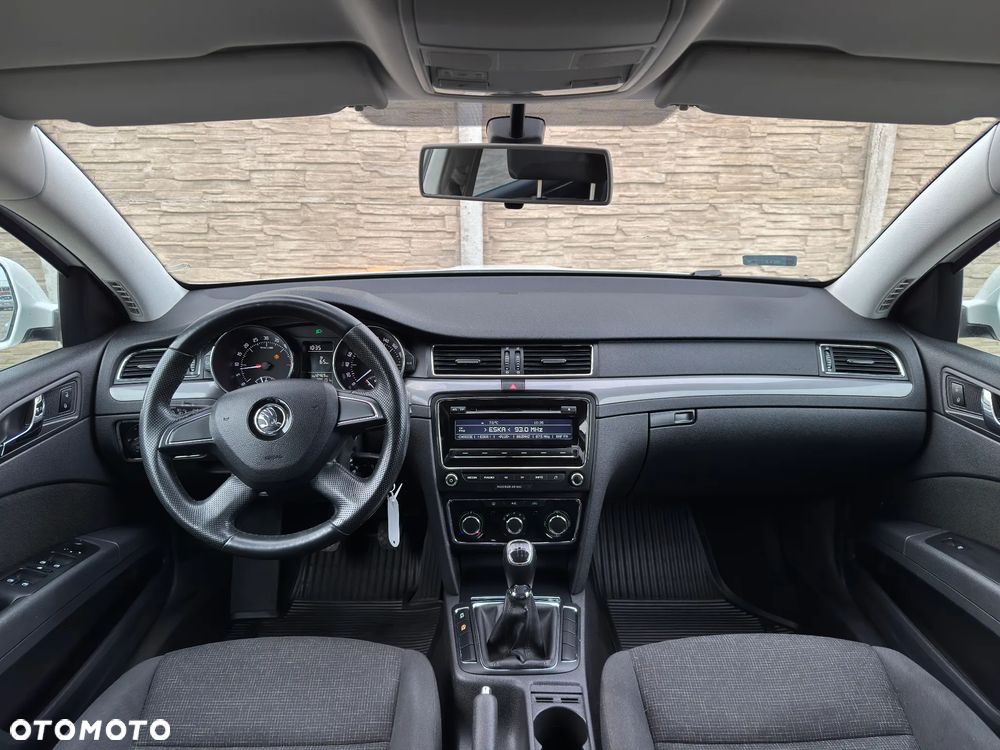 Skoda Superb 1.6 TDI Active Greenline - 24