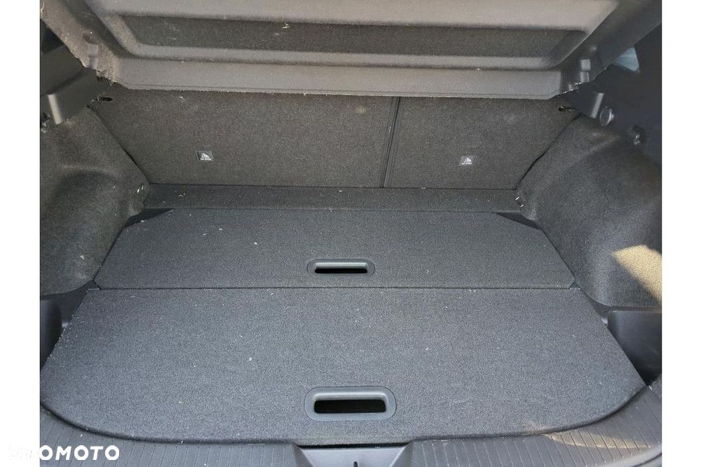 Nissan Qashqai 1.3 DIG-T MHEV N-Connecta Xtronic - 13