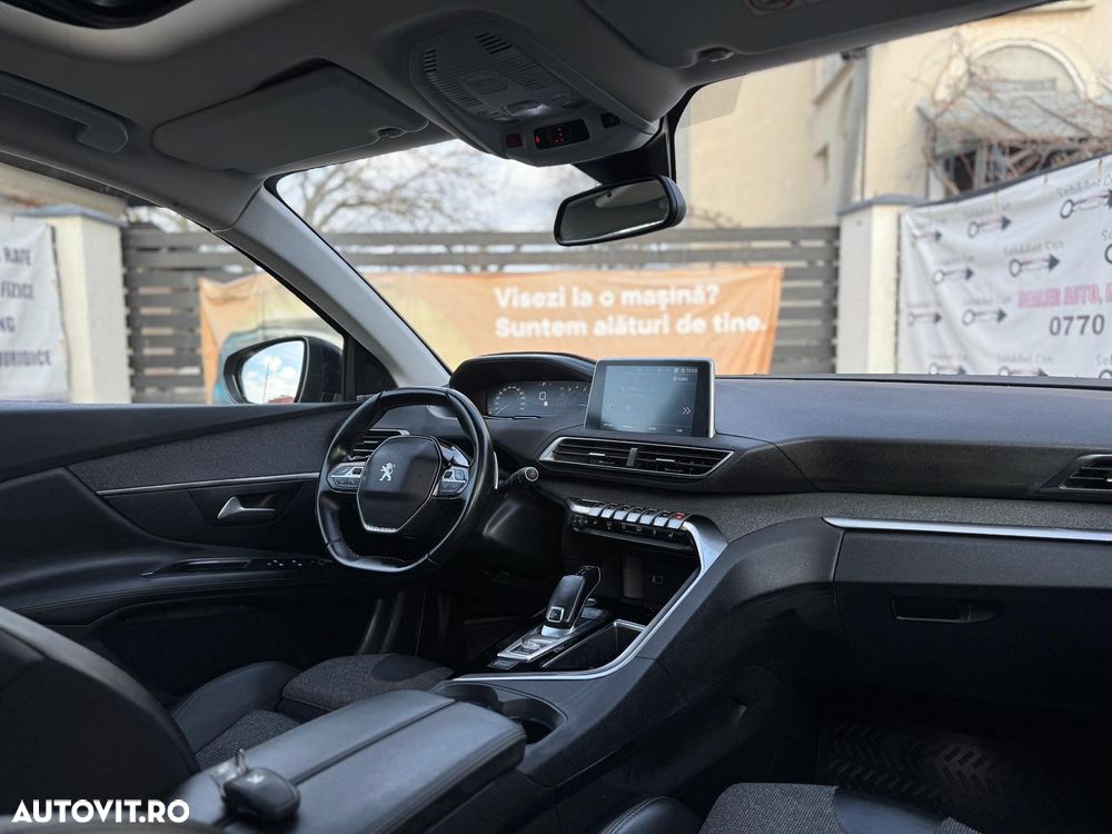 Peugeot 3008 PureTech 130 Stop & Start GPF EAT8 Allure Business-Paket - 29