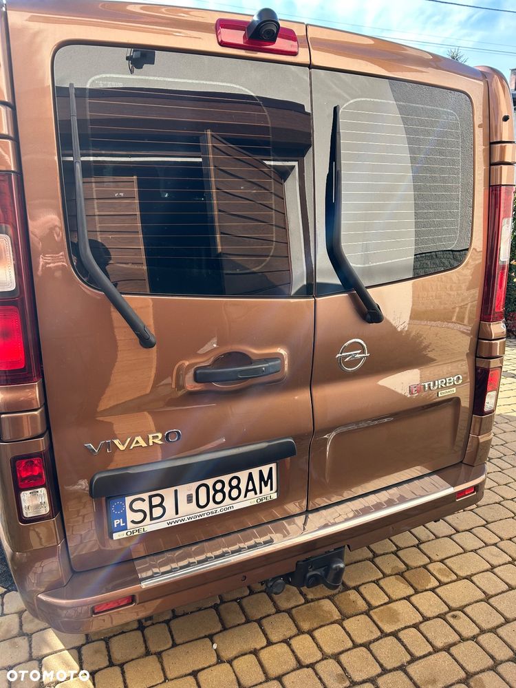 Opel Vivaro - 12