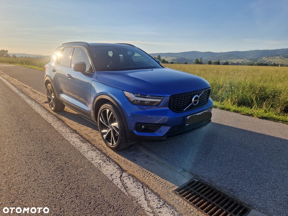 Volvo XC 40 T5 AWD R-Design - 2
