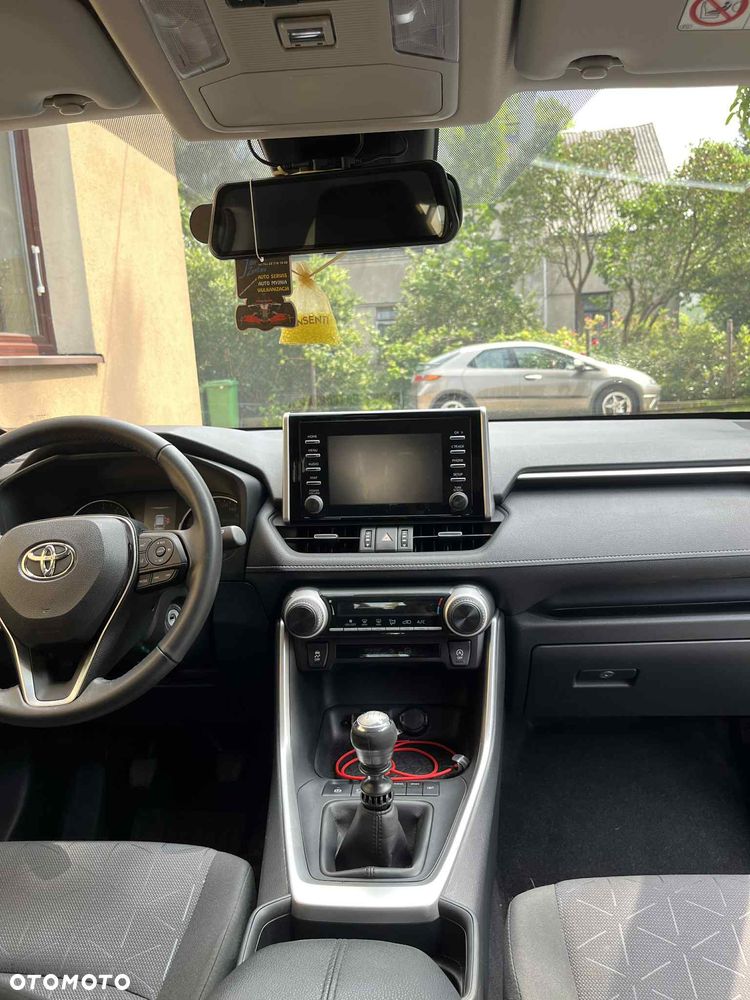 Toyota RAV4 2.0 Active 4x2 - 23