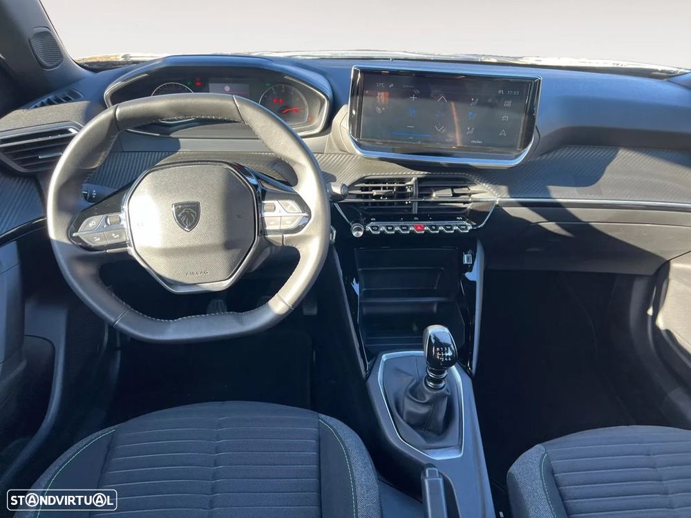 Peugeot 2008 1.2 PureTech Active - 11