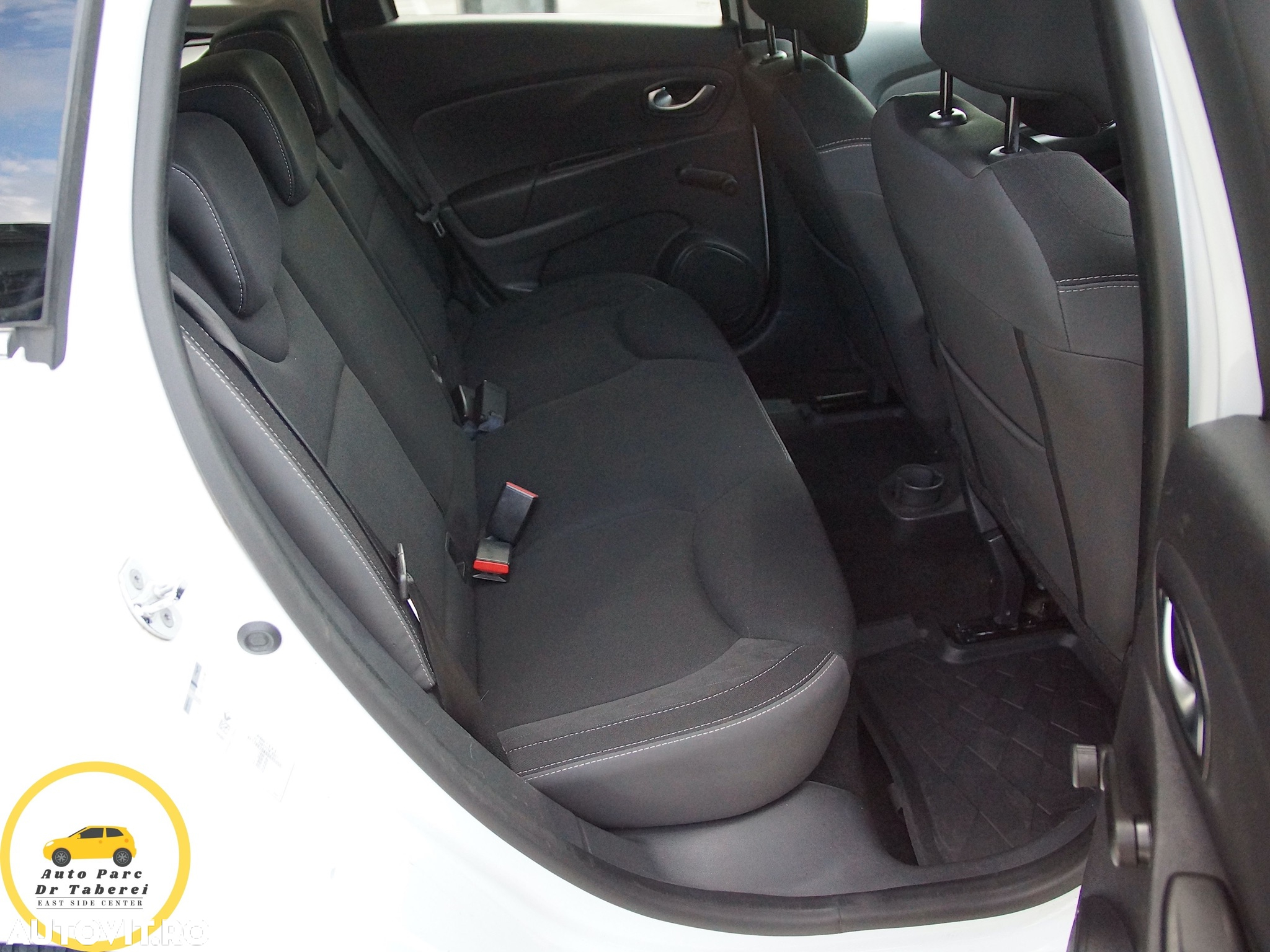 Renault Clio ENERGY TCe 90 Start & Stop LIMITED 2018 - 25