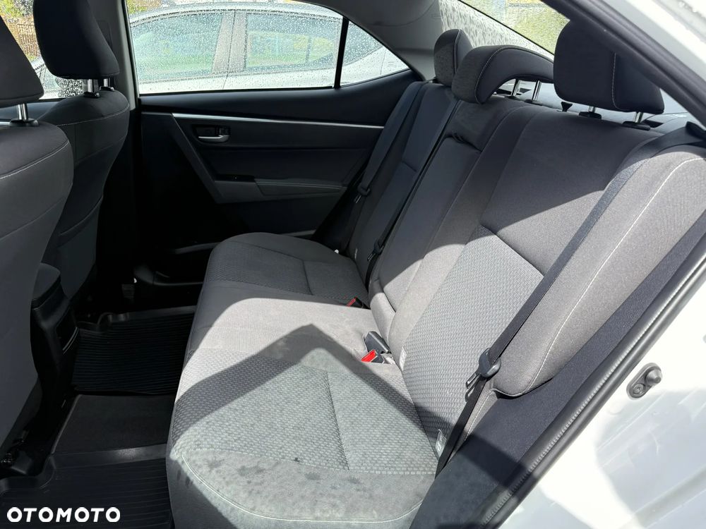 Toyota Corolla 1.6 Comfort - 15