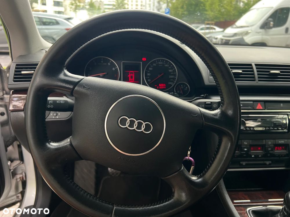 Audi A4 - 16