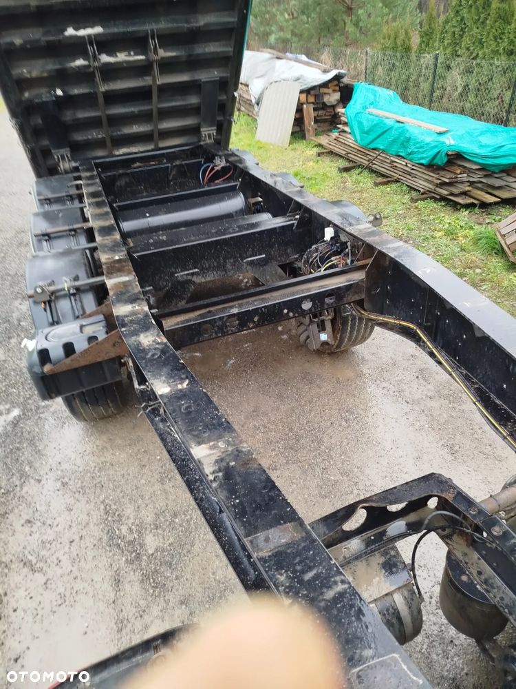 Schmitz Cargobull SKI 24 - 11