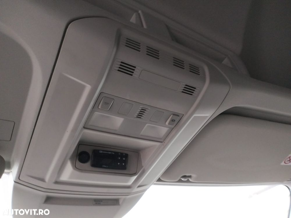 Volkswagen CRAFTER FRIGORIFIC/IZOTERMA model DOLPHIN - 8