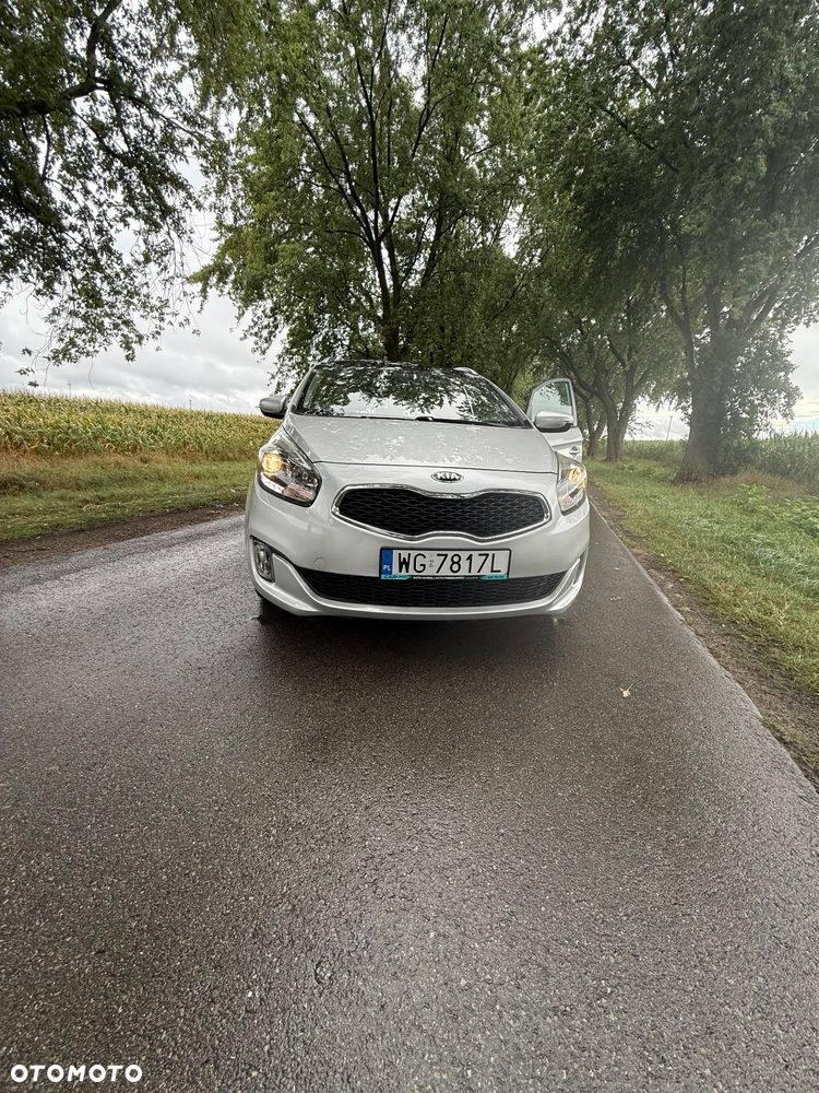 Kia Carens 1.7 CRDi 115 Dream Team Edition - 2