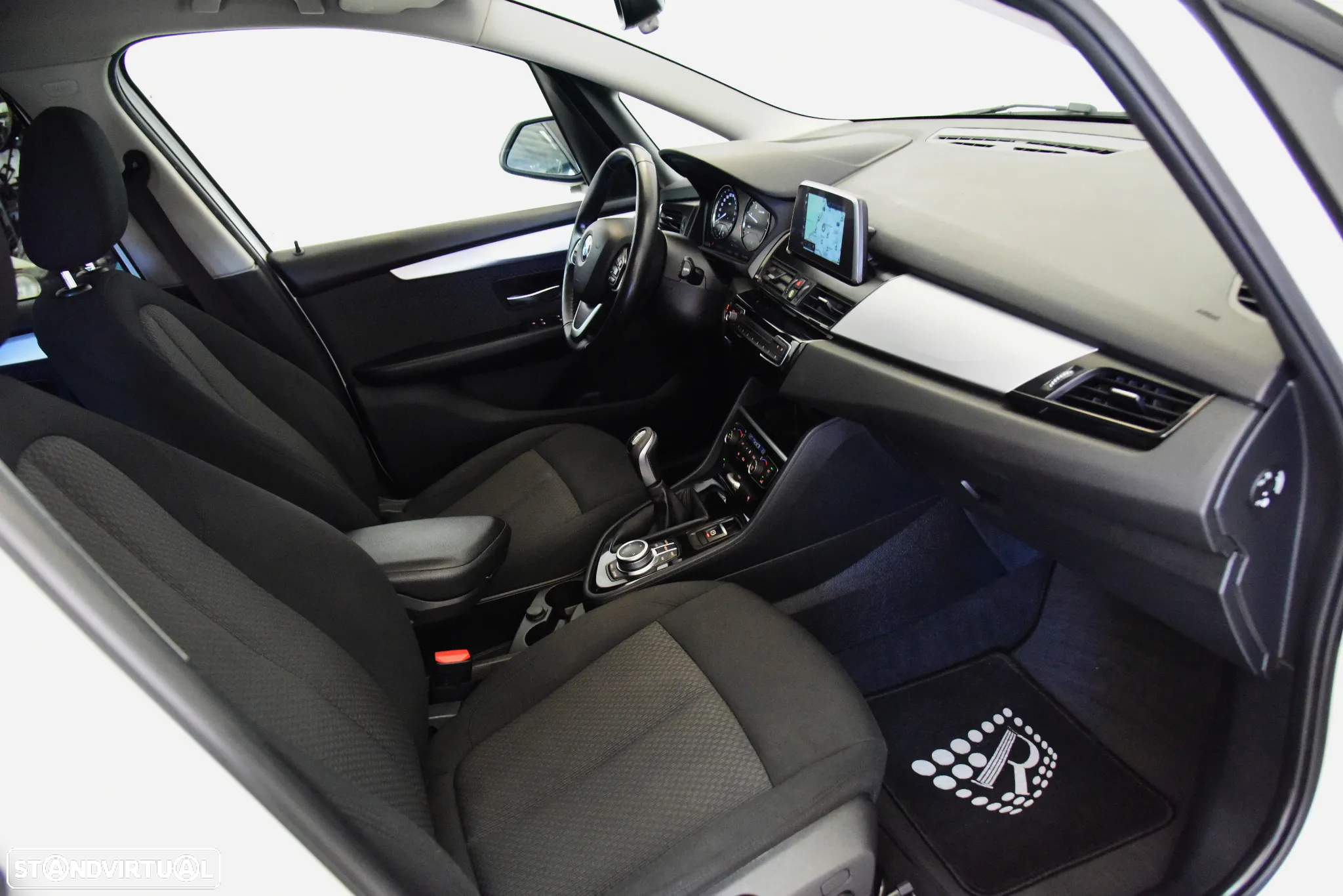BMW 216 Gran Tourer i 7L Advantage - 15