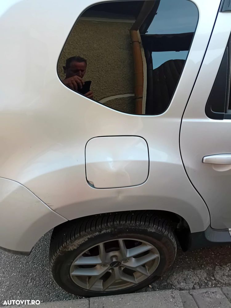 Dacia Duster 1.5 dCi 4x2 Laureate - 7
