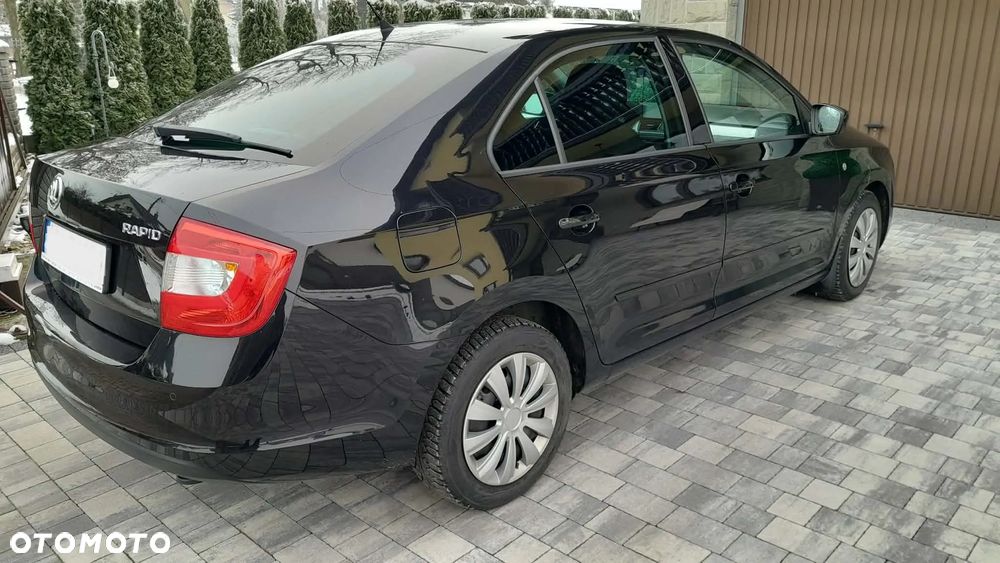 Skoda RAPID 1.2 TSI Ambition - 3