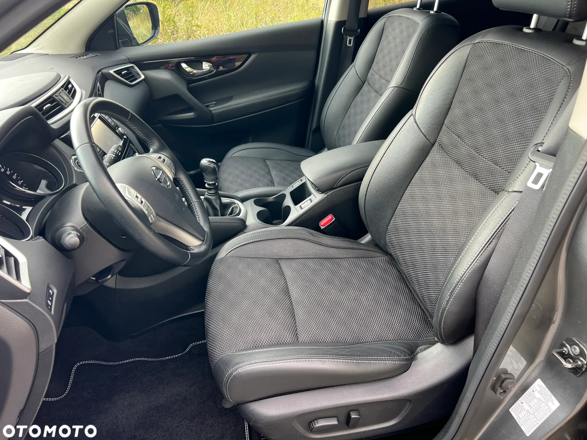 Nissan Qashqai 1.5 dCi Tekna - 16