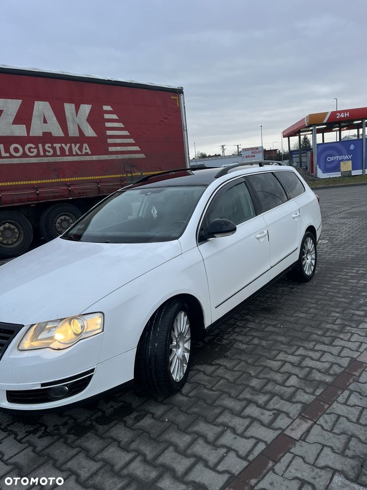 Volkswagen Passat 2.0 TDI DPF Highline - 3