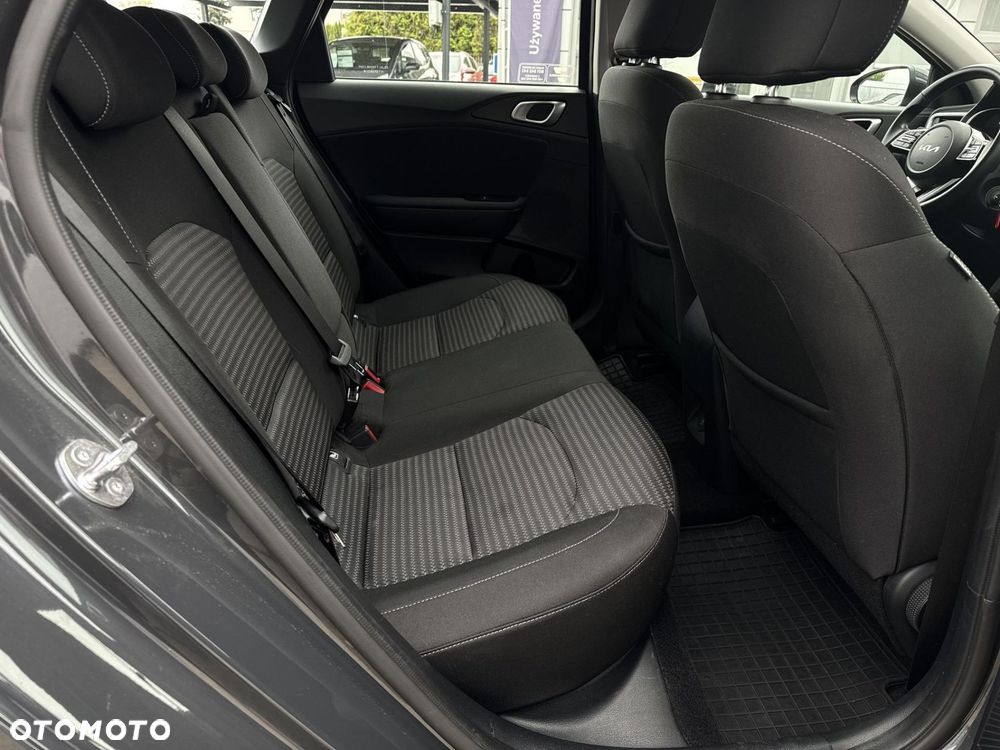 Kia Ceed 1.5 T-GDI M DCT - 28