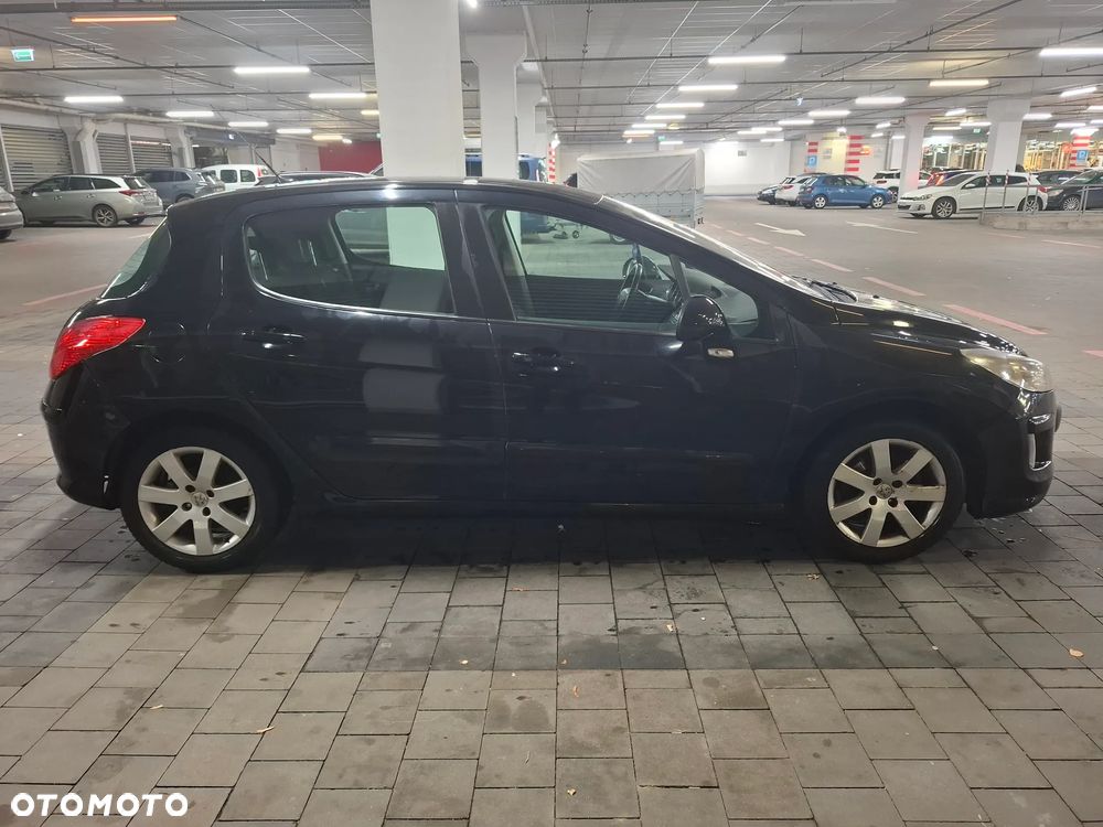 Peugeot 308 1.6 HDi Premium - 4