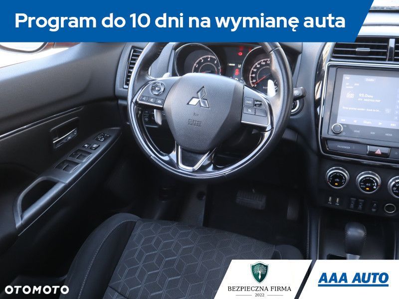 Mitsubishi ASX - 9