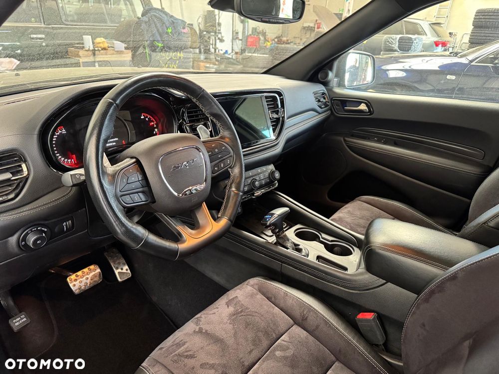 Dodge Durango 6.4 SRT - 10