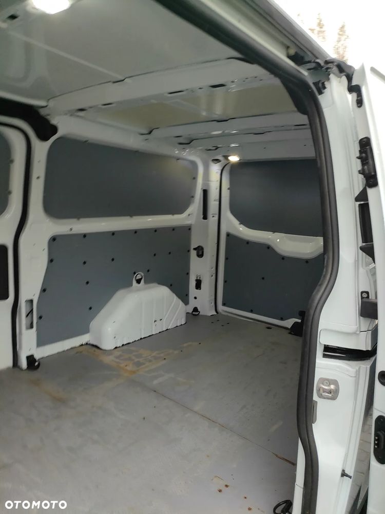 Ford TRANSIT CUSTOM 2020r 2,0 TDCI 130KM AUTOMAT L2H1 LONG DUBEL DRZWI EURO 6 LEDY CENA BRUTTO VAT 23% - 32