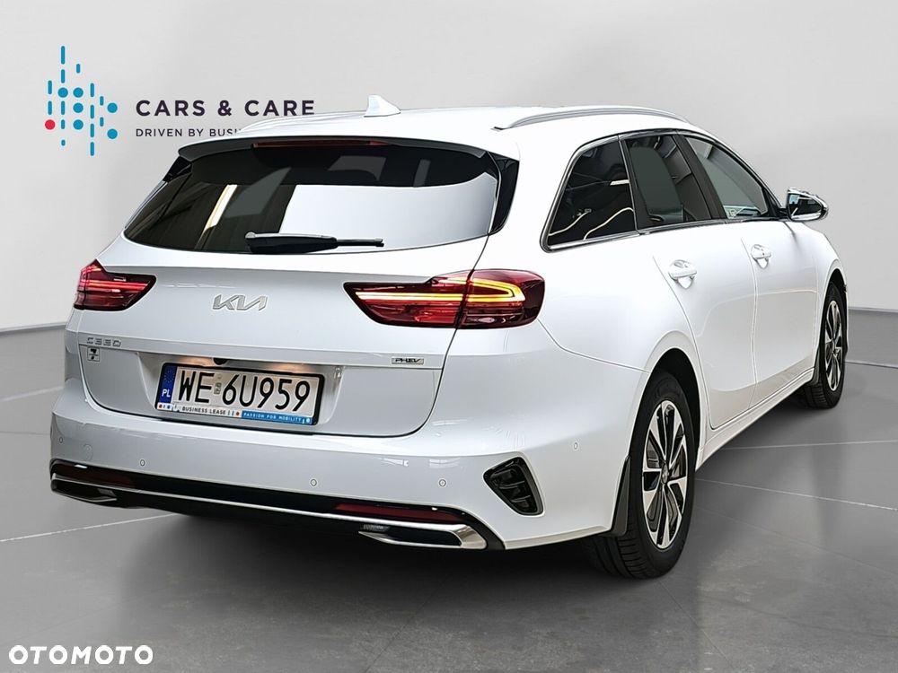 Kia Ceed 1.6 GDI PHEV L DCT - 25