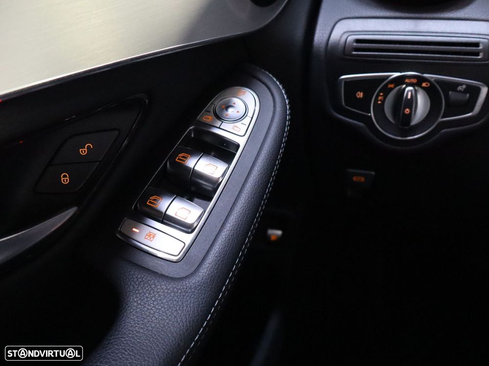 Mercedes-Benz GLC 300 e 4Matic - 15