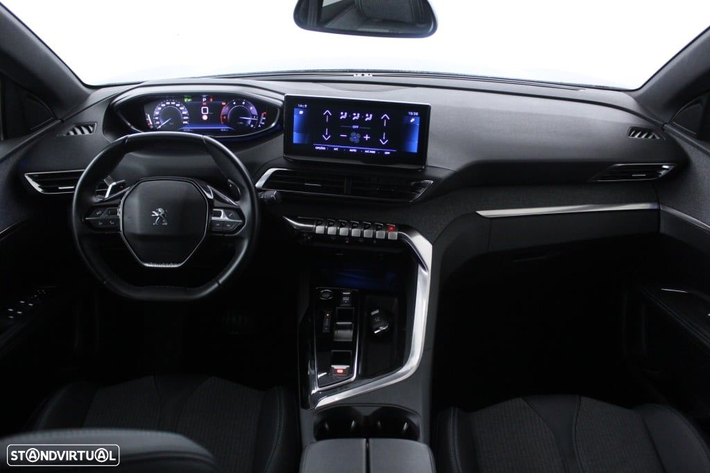 Peugeot 3008 1.5 BlueHDi Allure Pack EAT8 - 18