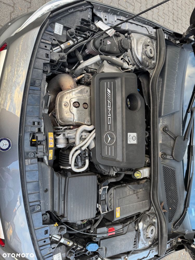 Mercedes-Benz GLA 45 AMG 4Matic 7G-DCT Edition 1 - 14