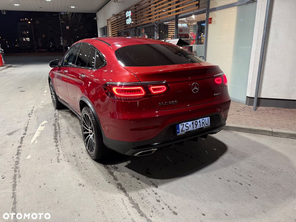 Mercedes-Benz GLC - 12