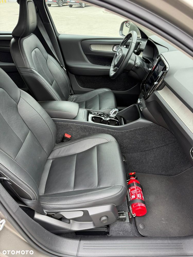 Volvo XC 40 D3 Geartronic Inscription - 23
