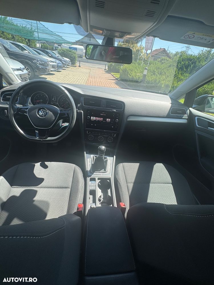Volkswagen Golf 1.0 TSI Trendline - 9