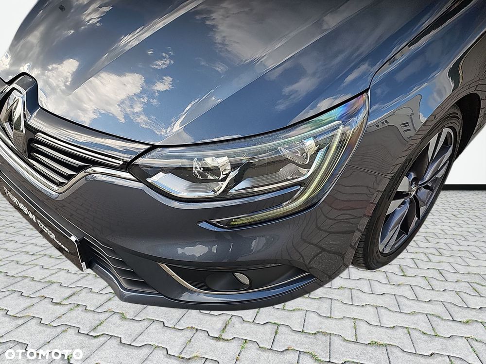 Renault Megane 1.5 Blue dCi Intens - 26