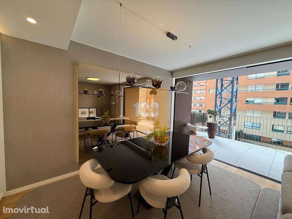 T3 com terraço na Arrábida - Grande imagem: 2/41